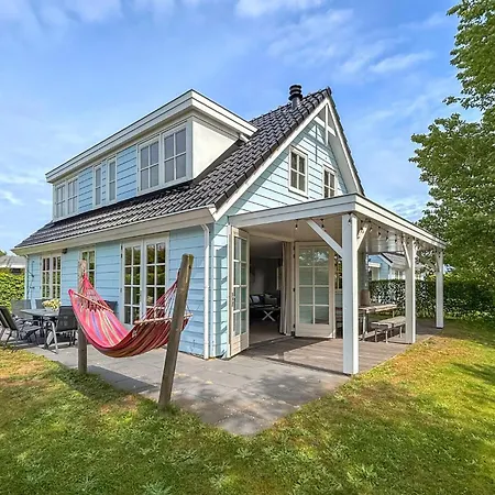 Holiday home 5 Bedroom Gorgeous In